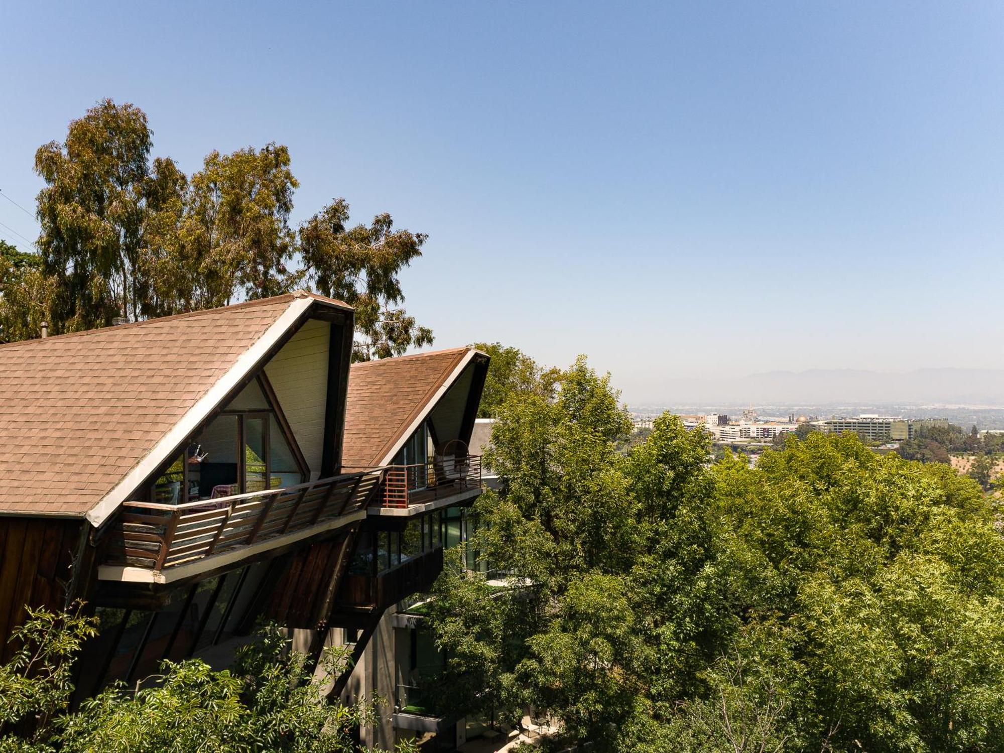 Casa vacanze Iconic Gesner Boat House Wview Of Hollywood Sign Los Angeles